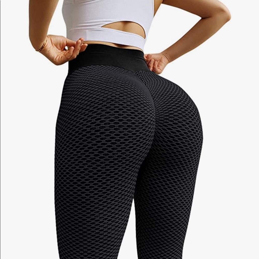 Amazon “Booty Leggings” - Size Small - BLK/ GRY